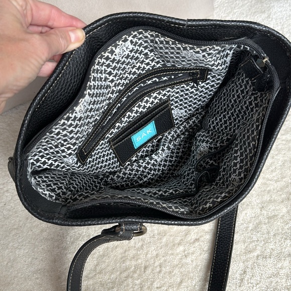 The Sak Bag - Picture 2 of 10